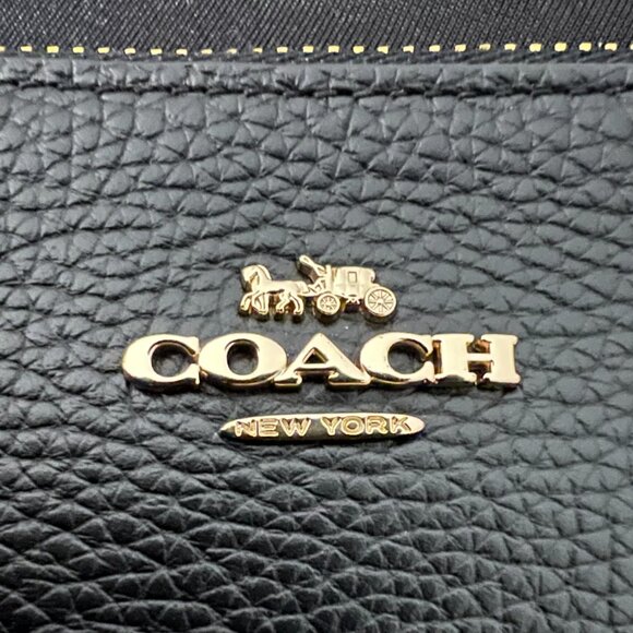 Coach Black Pebble Wristlet With Leather Hang Tag and Gold Hardware - Picture 3 of 12
